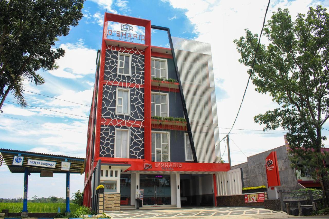 D'Shario Hotel Kepanjen Маланг Экстерьер фото